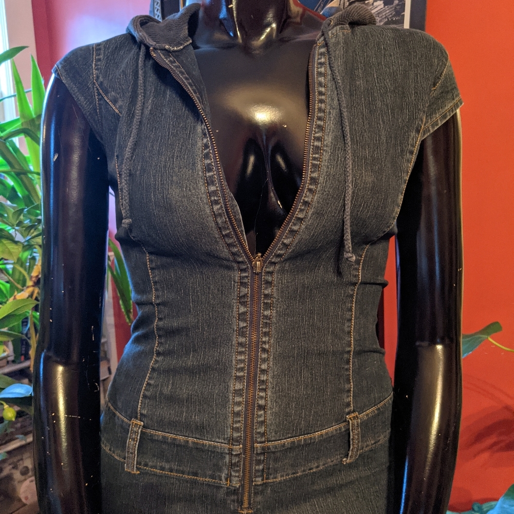 Nineties vintage hooded stretch denim jumpsuit- fantabulous!